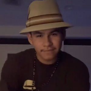 Meet your Posher, Damien